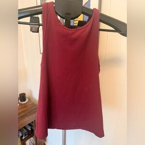 Lululemon align tank in burgundy 
Size 4